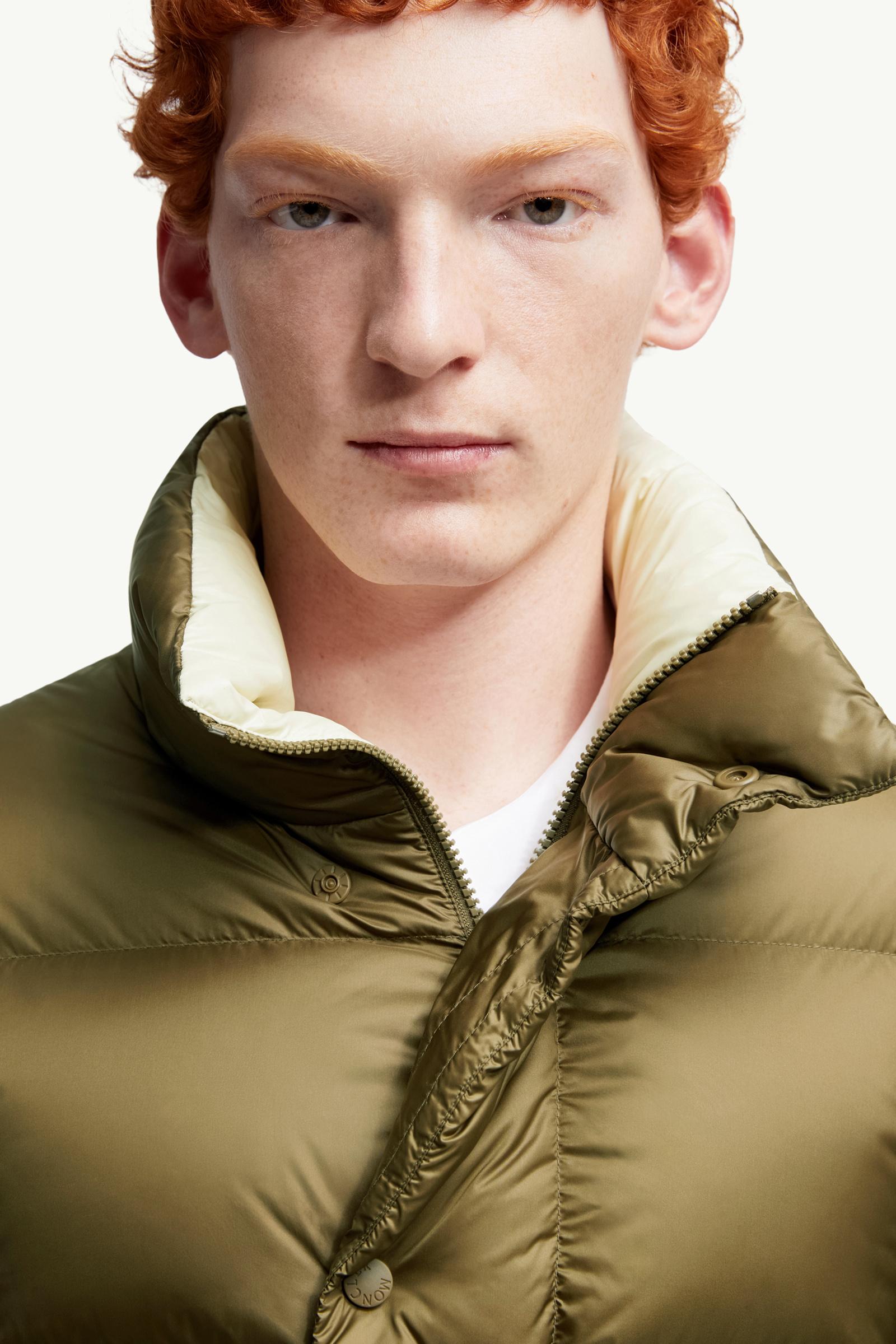 Tripiti Short Down Jacket